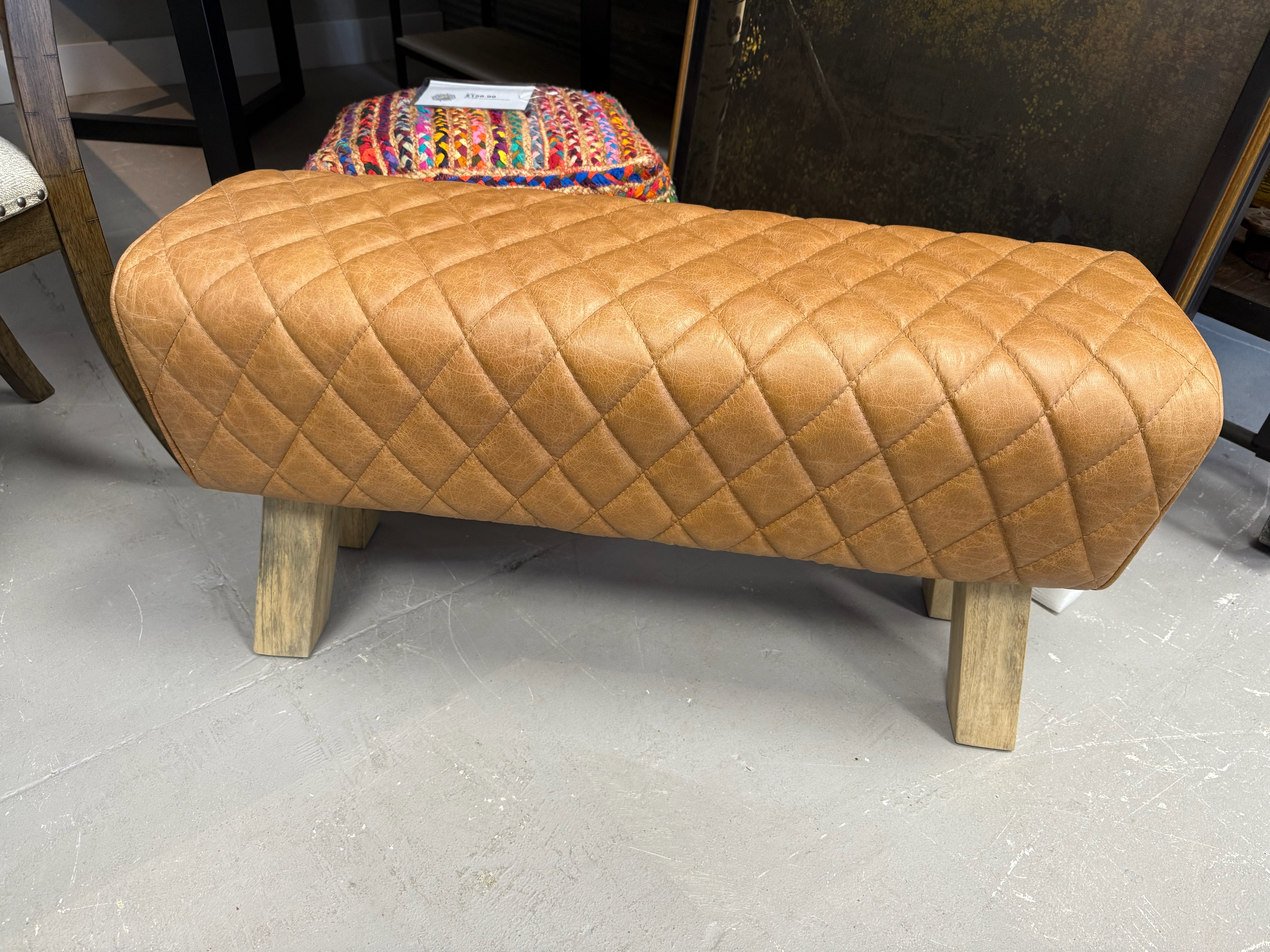 BAC 157 QUILTED WOODEN LEATHER BENCH TAN 44801 Image